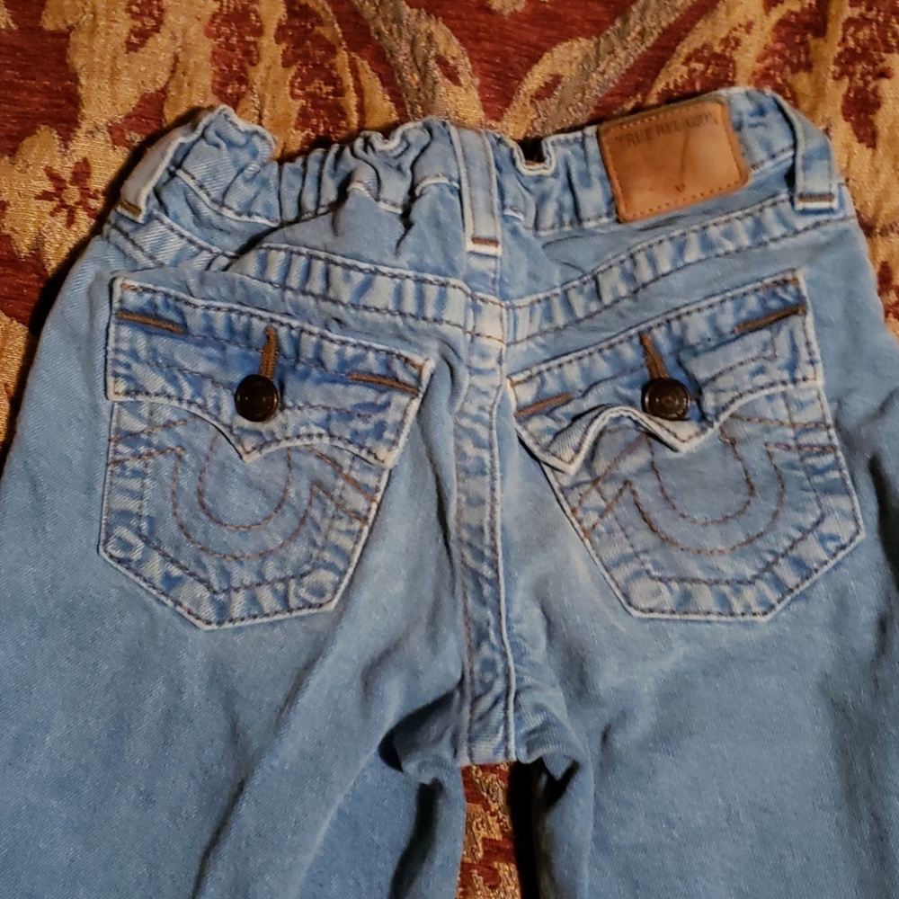 TRUE RELIGION Shorts